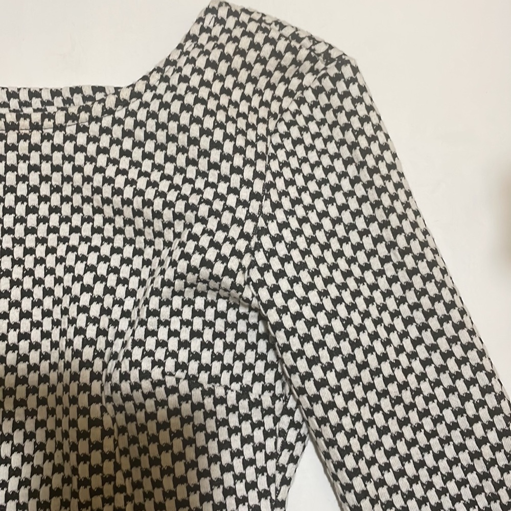 Body con dress black and white